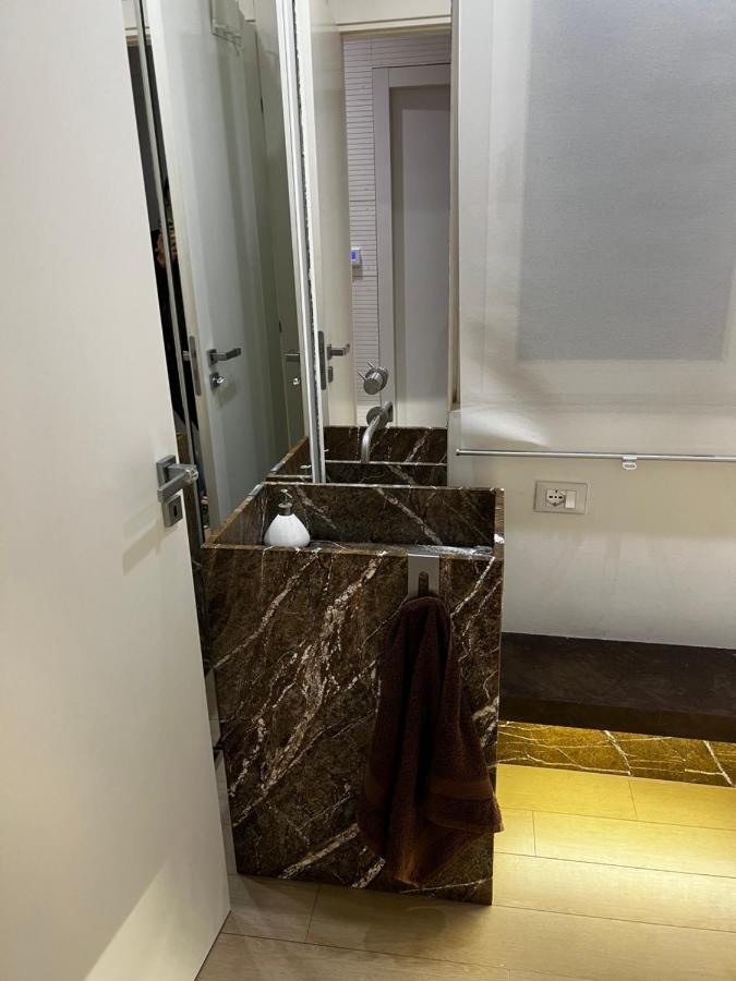 Lux Apartment In Historical Center Of Palermo Buitenkant foto
