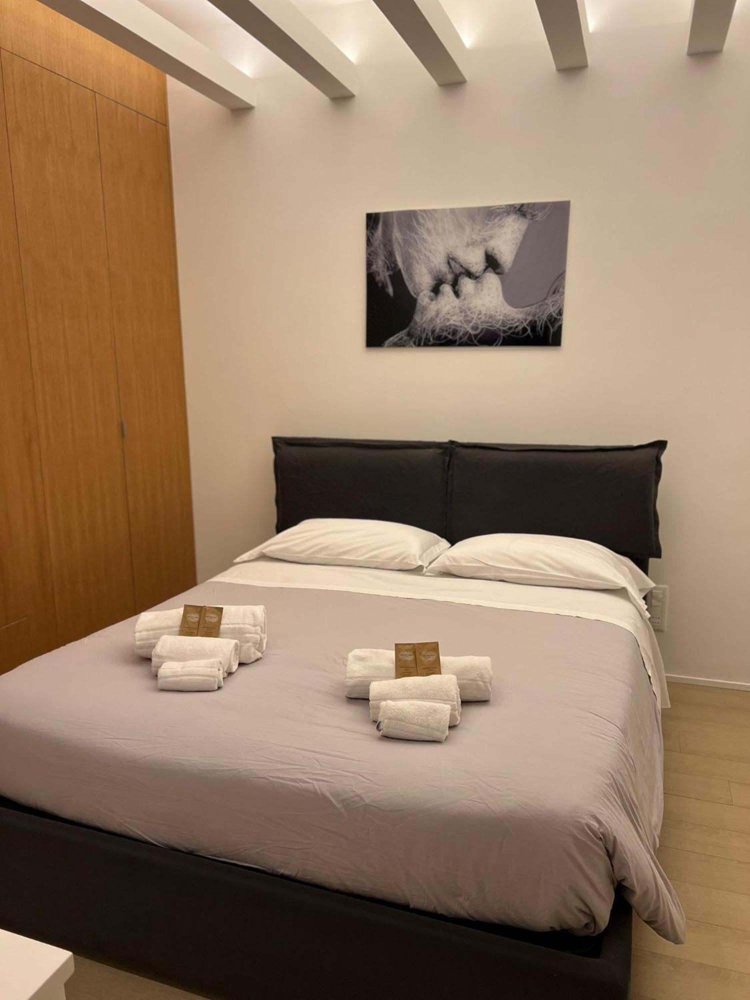 Lux Apartment In Historical Center Of Palermo Buitenkant foto